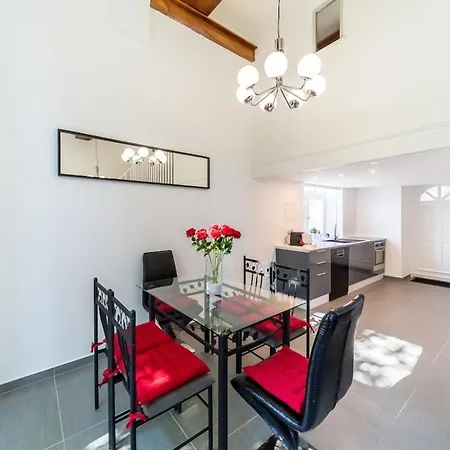 Apartamento The Charming Fleury 2 Bedrooms Oullins