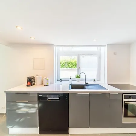 The Charming Fleury 2 Bedrooms